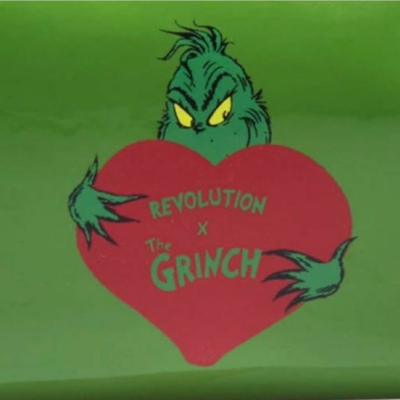 Makeup Revolution x The Grinch Mini Cosmetics Bag - Picture 2 of 6